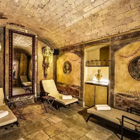 Romanico Palace Luxury & 4* Rom