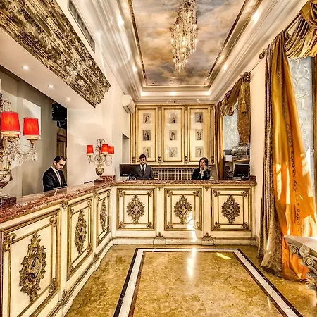 Romanico Palace Hotel