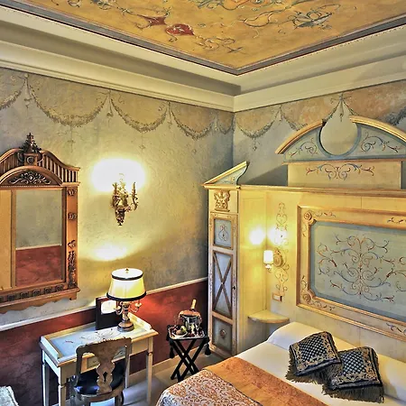 Hotel Romanico Palace Roma