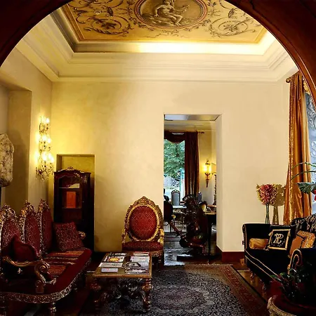 Romanico Palace Roma