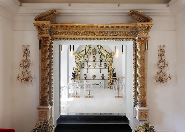 호텔 Romanico Palace Luxury & 4*